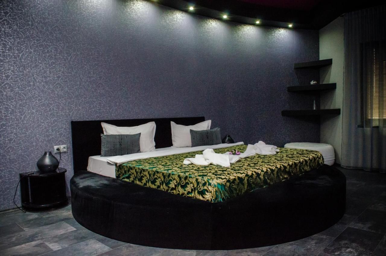 Гостевой дом City Lux Villa Бухарест-18