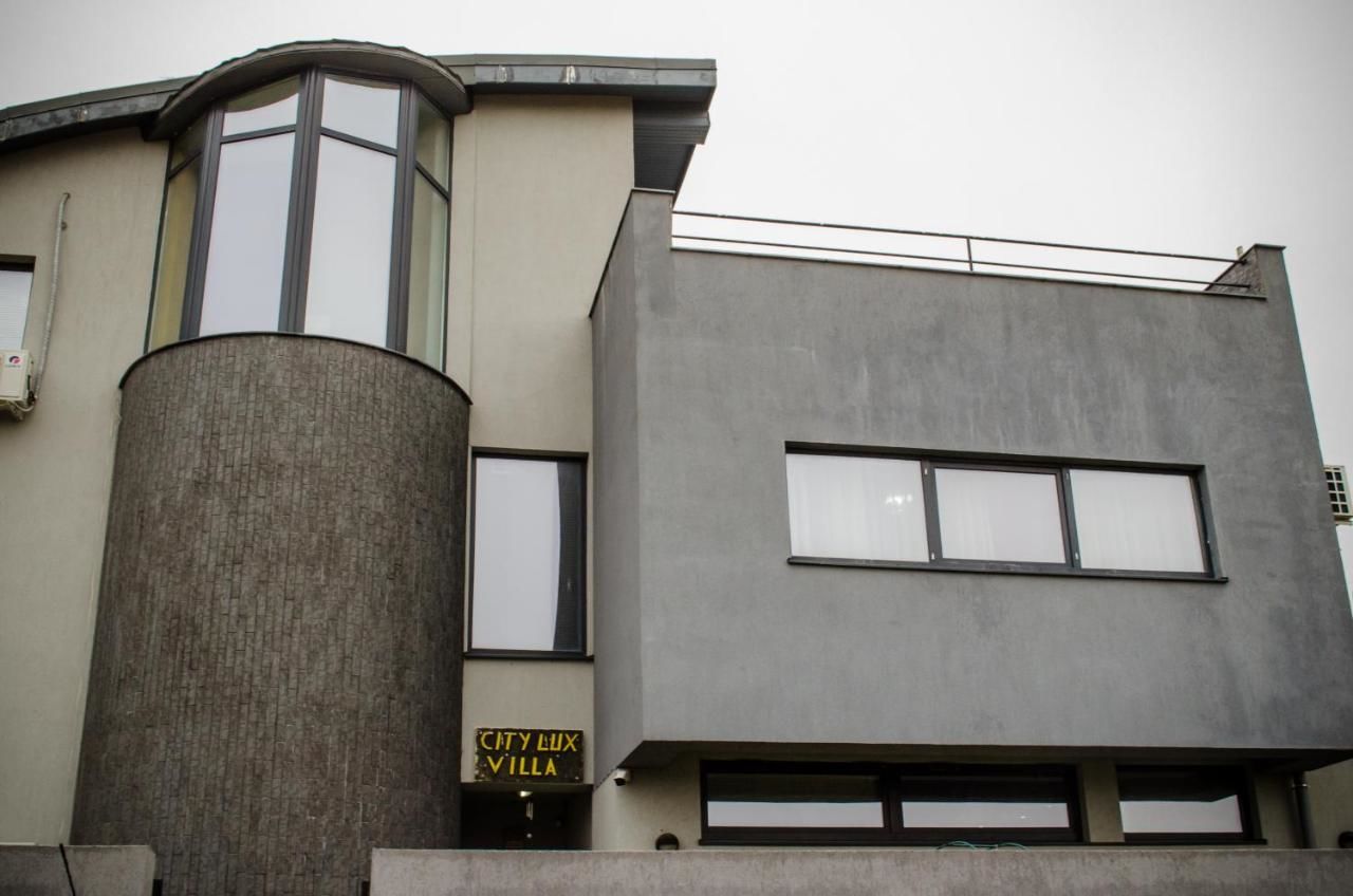 Гостевой дом City Lux Villa Бухарест-20