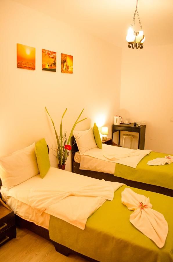 Гостевой дом City Lux Villa Бухарест-8